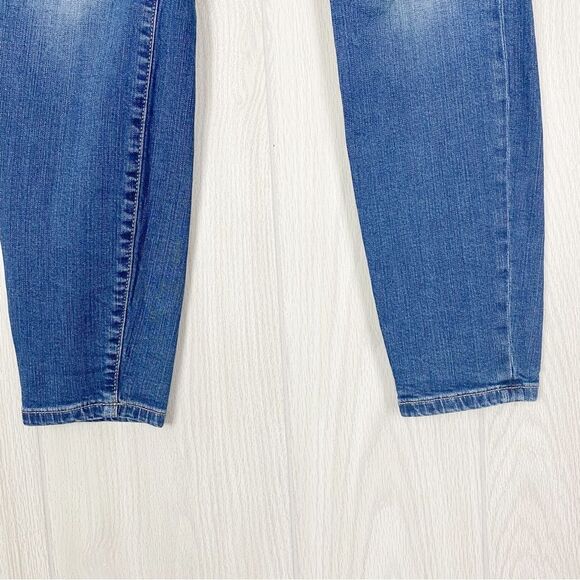 Torrid | Medium Wash Mid Rise Skinny Jeans Vintage Size 12 - Picture 5 of 10